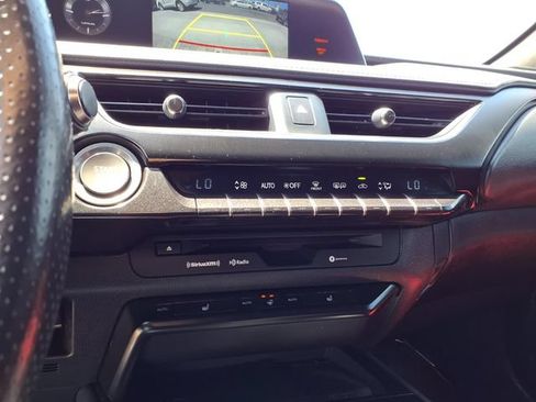 Used 2019 Lexus UX 200 F Sport w/ F Sport Premium Package FWD image 18