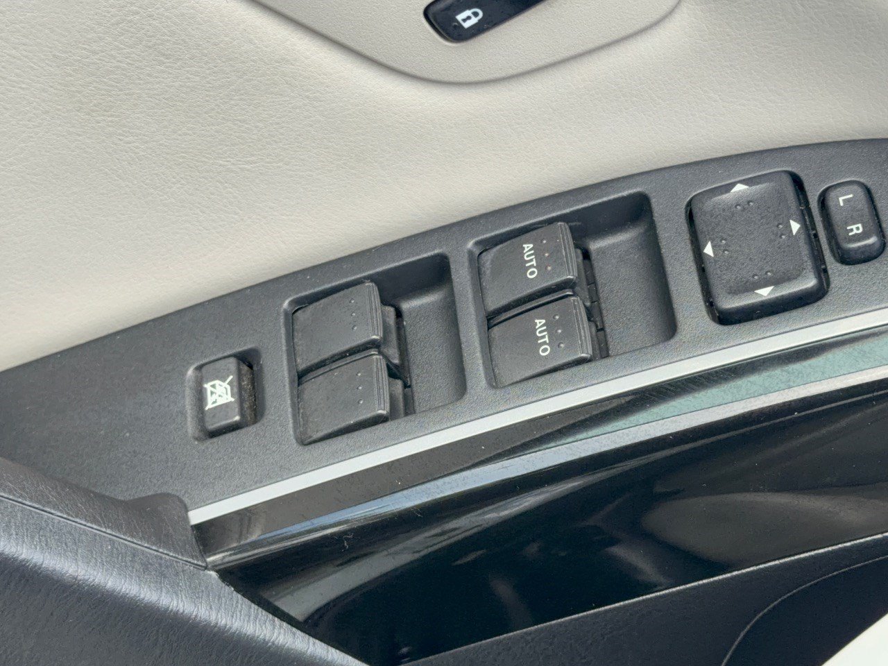 Used 2014 MAZDA CX-9 Touring w/ Touring Technology Package FWD image 15