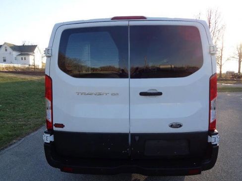 Used 2015 Ford Transit 150 150 3dr SWB Low Roof Cargo Van image 4