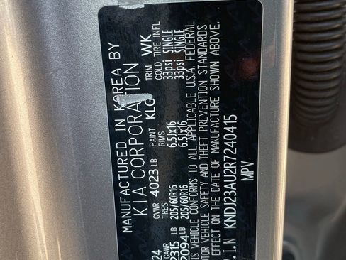 Used 2024 Kia Soul LX w/ Option Group 015 FWD image 27