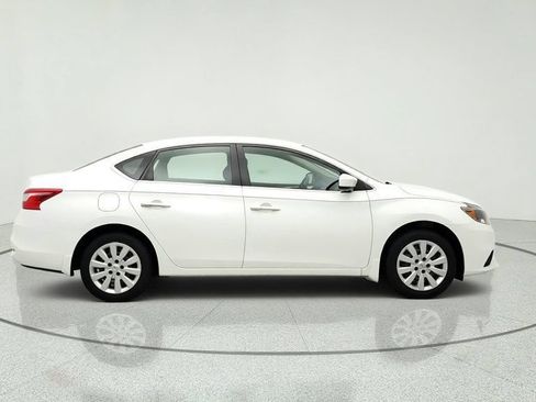 Used 2019 Nissan Sentra S FWD image 4