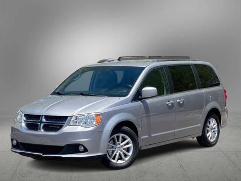Used 2019 Dodge Grand Caravan SXT FWD image 1