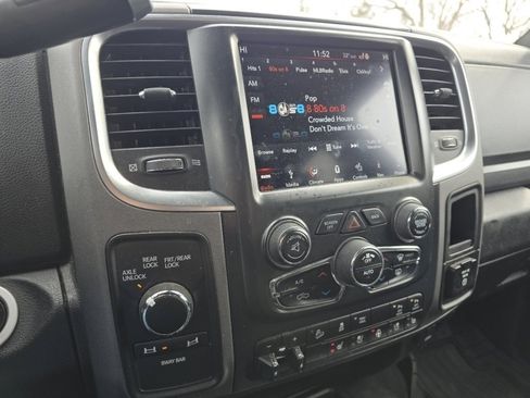 Used 2018 RAM 2500 Power Wagon w/ Leather & Luxury Group image 25