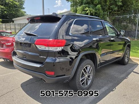 Used 2017 Jeep Grand Cherokee Limited AWD/4WD image 4