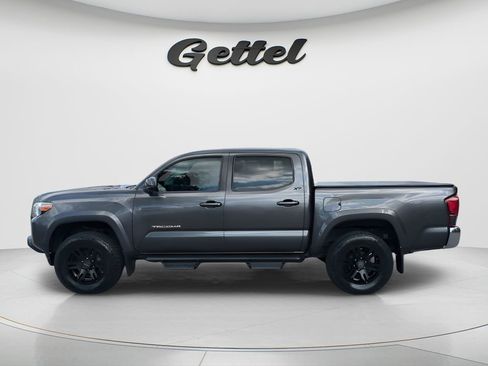 Used 2020 Toyota Tacoma SR5 image 8