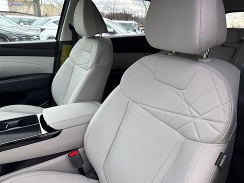 New 2026 Hyundai Tucson SEL image 24