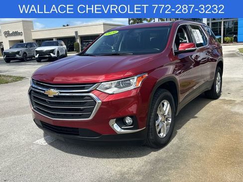 Used 2020 Chevrolet Traverse LT FWD image 3