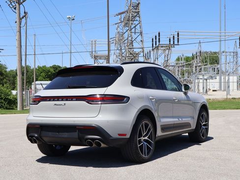 Certified 2023 Porsche Macan S AWD/4WD image 8