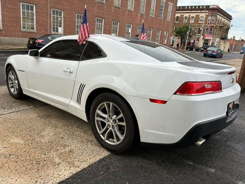 Used 2015 Chevrolet Camaro LS RWD image 8