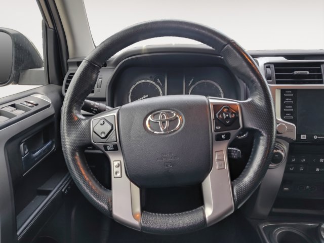 Used 2023 Toyota 4Runner Limited AWD/4WD image 12