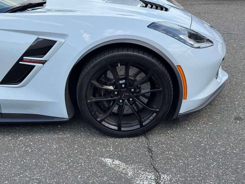 Used 2018 Chevrolet Corvette Grand Sport RWD image 9