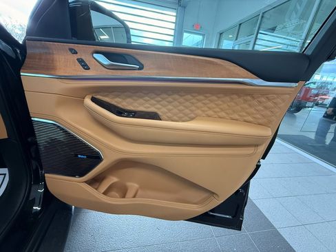 Certified 2024 Jeep Grand Cherokee L Summit image 53