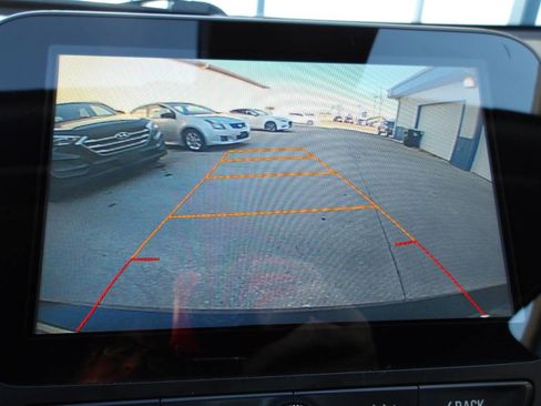 Used 2016 Chevrolet Malibu Hybrid w/ Driver Confidence Package image 5