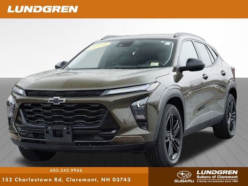 Used 2024 Chevrolet Trax ACTIV w/ Sunroof Package FWD image 33