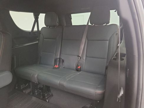 Used 2025 GMC Yukon XL AT4 w/ AT4 Premium Plus Package image 25