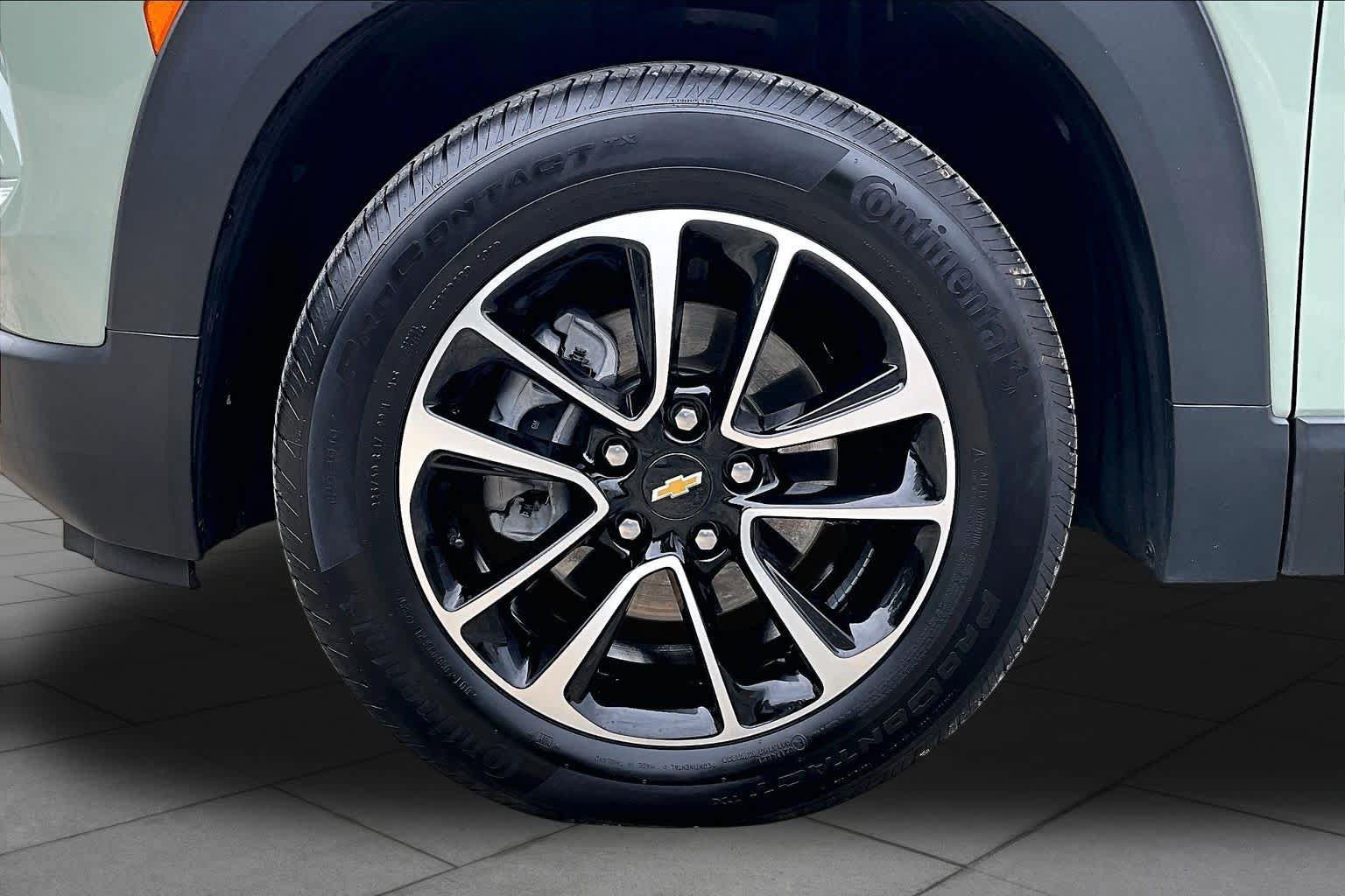 Used 2026 Chevrolet TrailBlazer LT AWD/4WD image 11