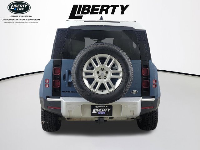 Used 2022 Land Rover Defender 110 S AWD/4WD image 4