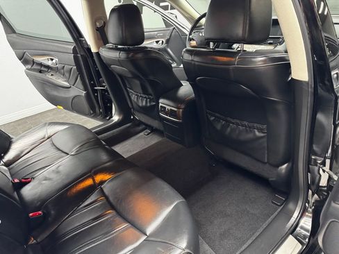 Used 2015 INFINITI Q70 L 3.7 w/ Deluxe Touring Package image 51