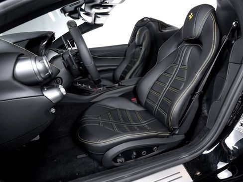 Certified 2022 Ferrari 812 GTS RWD image 4