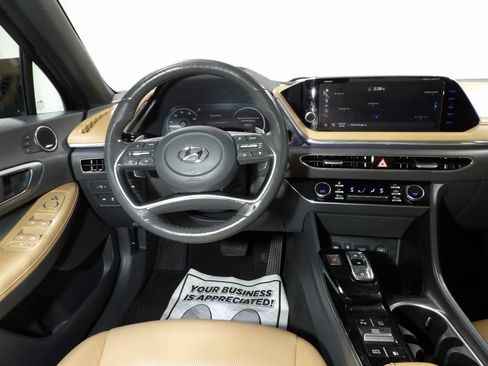 Used 2021 Hyundai Sonata Limited FWD image 12