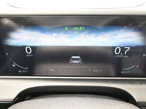 Used 2024 Kia Seltos S FWD image 13