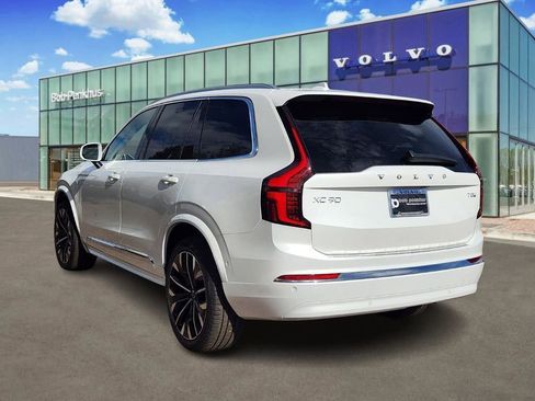 New 2026 Volvo XC90 T8 Ultra w/ Lounge Package image 31