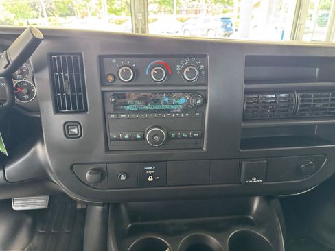 Used 2024 Chevrolet Express 2500 w/ Driver Convenience Package RWD image 14