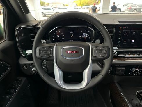 New 2026 GMC Sierra 1500 Elevation image 19
