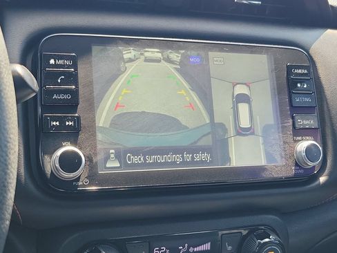 Used 2024 Nissan Kicks SR w/ SR Premium Package FWD image 29