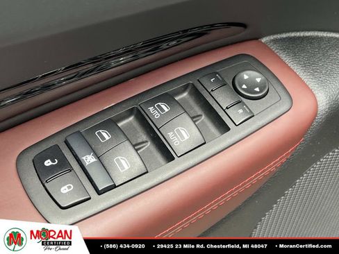 Used 2024 Dodge Durango Citadel AWD/4WD image 17