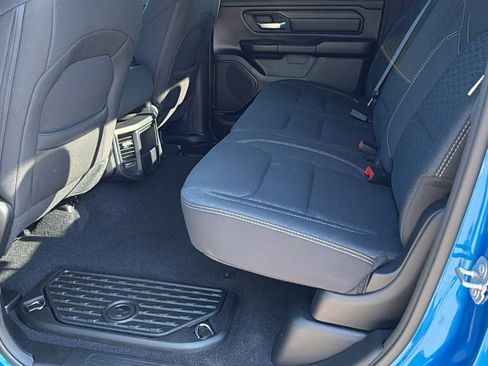 Used 2025 RAM 1500 Warlock AWD/4WD image 25