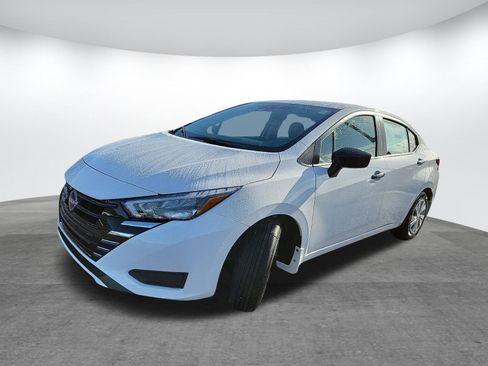 New 2025 Nissan Versa S w/ Trunk Package image 3