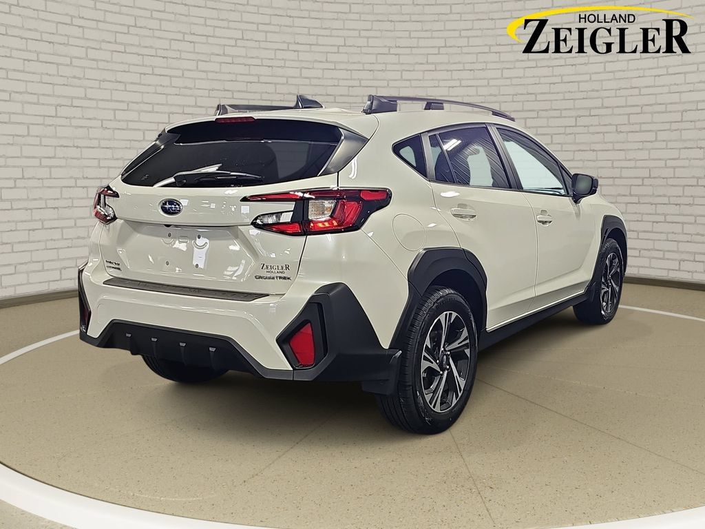 Used 2024 Subaru Crosstrek 2.0i Premium AWD/4WD image 5