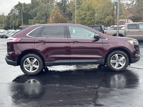 Used 2023 Ford Edge SEL w/ Convenience Package image 4