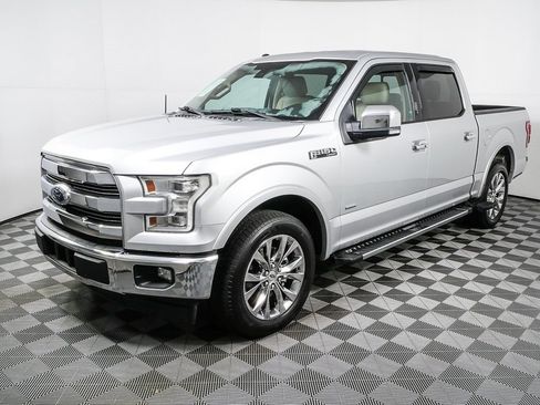 Used 2017 Ford F150 Lariat w/ Equipment Group 502A Luxury image 25