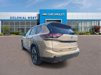 Used 2025 Nissan Rogue SV