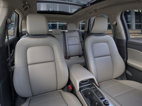 New 2026 Lincoln Corsair Grand Touring image 10