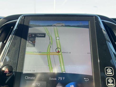 Used 2019 Toyota Prius Limited image 19