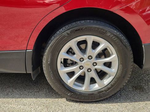 Used 2018 Chevrolet Equinox LT image 31