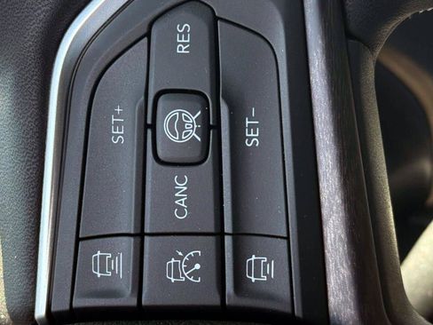 New 2026 Jeep Grand Cherokee Altitude AWD/4WD image 14