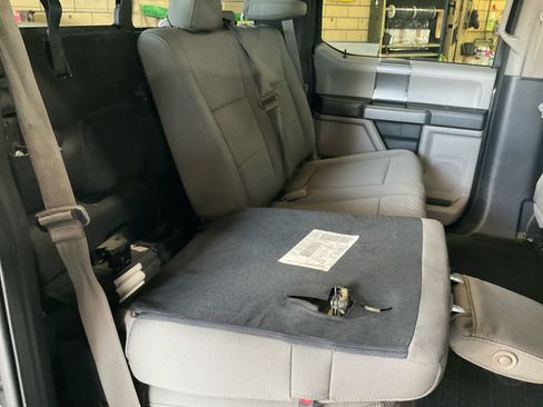 Used 2015 Ford F150 XLT w/ Equipment Group 302A Luxury AWD/4WD image 20