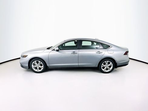 Used 2025 Honda Accord LX image 4