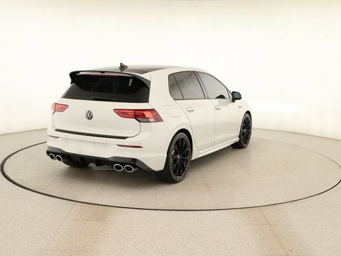 Used 2024 Volkswagen Golf R AWD/4WD image 6