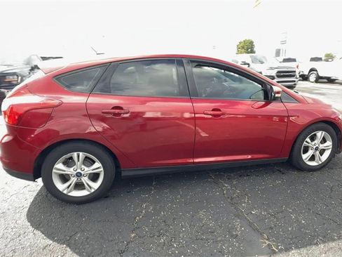 Used 2014 Ford Focus SE image 8