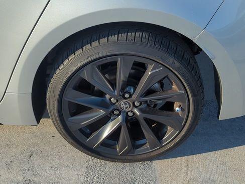 Used 2024 Toyota Corolla SE FWD image 6