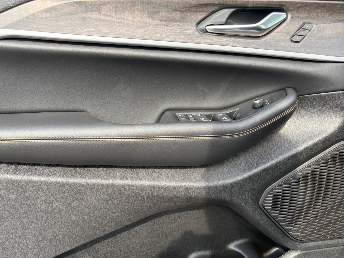 New 2026 Jeep Grand Cherokee Limited AWD/4WD image 14