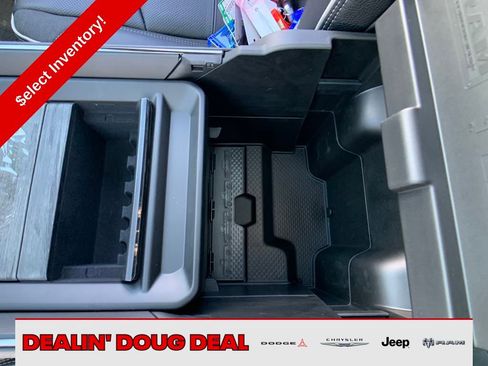 New 2025 RAM 2500 Limited image 28