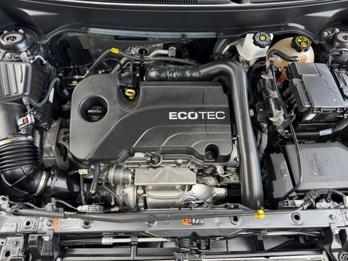 Certified 2022 Chevrolet Equinox LS image 25