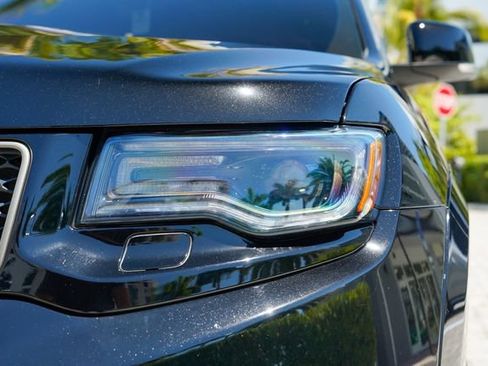 Used 2018 Jeep Grand Cherokee Trackhawk AWD/4WD image 41