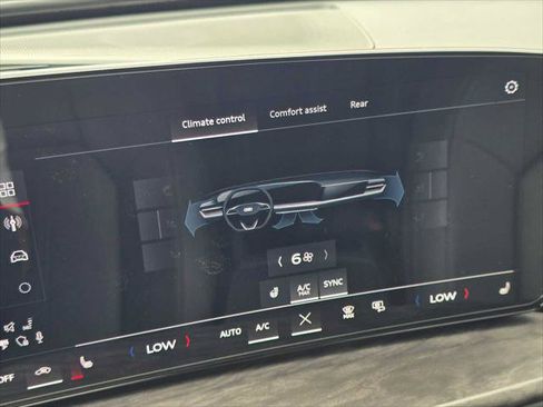 Certified 2025 Audi Q5 Premium Plus w/ Premium Plus AWD/4WD image 29